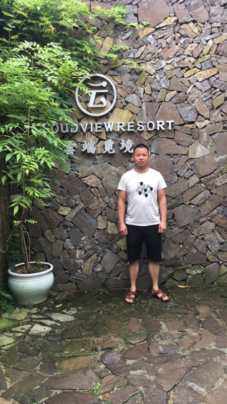 何超洪的第三张照片--兰州相亲服务中心