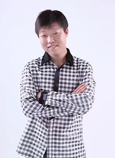 碧海升明月的第一张照片--兰州相亲服务中心