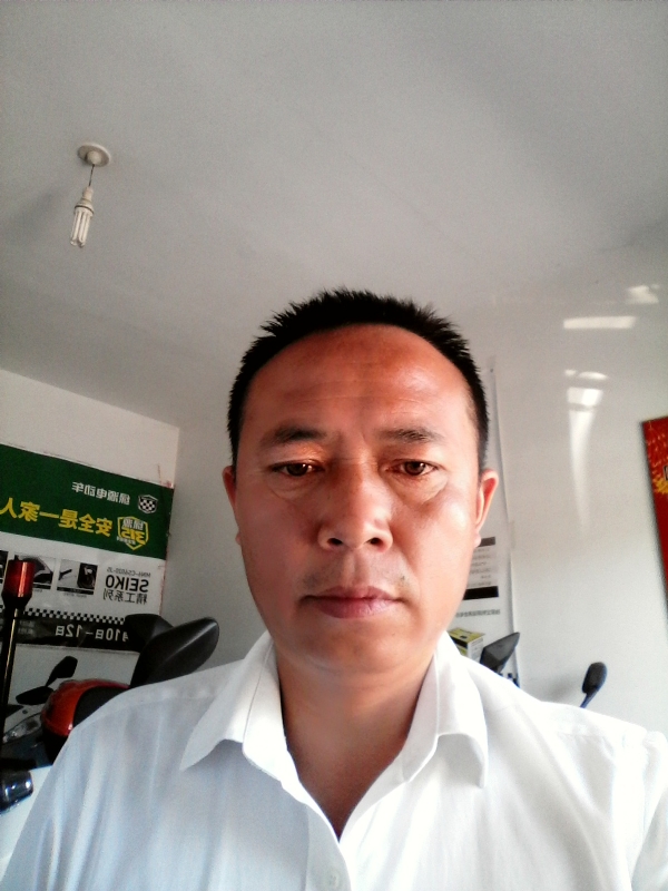 左手的第一张照片--兰州相亲服务中心