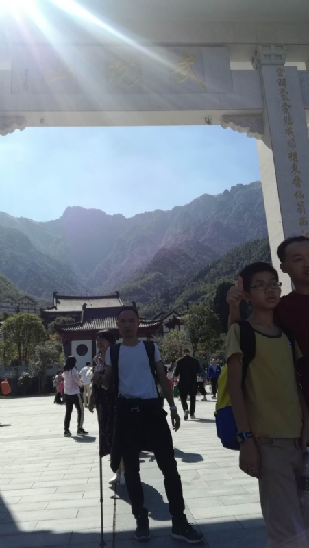 蓝天的第二张照片--兰州相亲服务中心