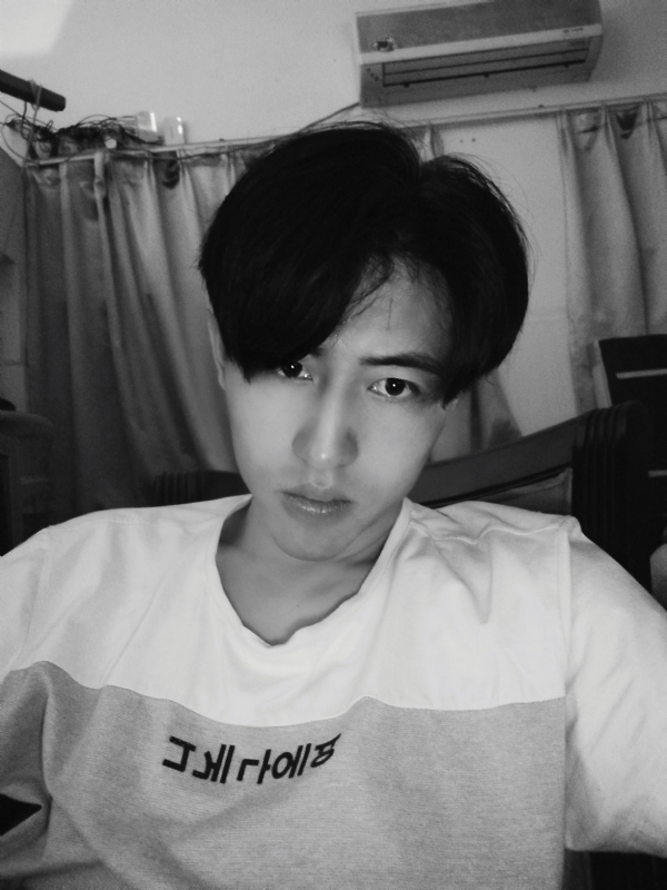 斷笔的第一张照片--兰州相亲服务中心