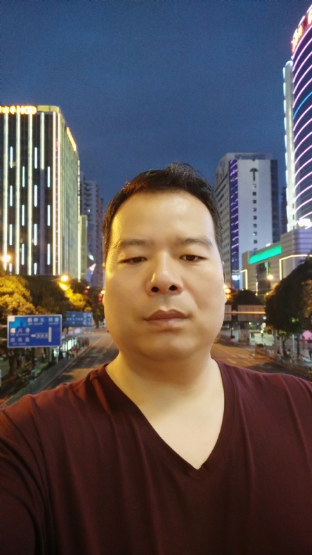 相爱一辈子的第一张照片--兰州相亲服务中心