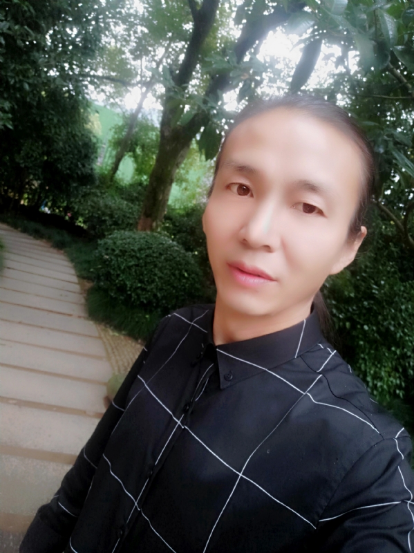 北方的狼的第一张照片--兰州相亲服务中心