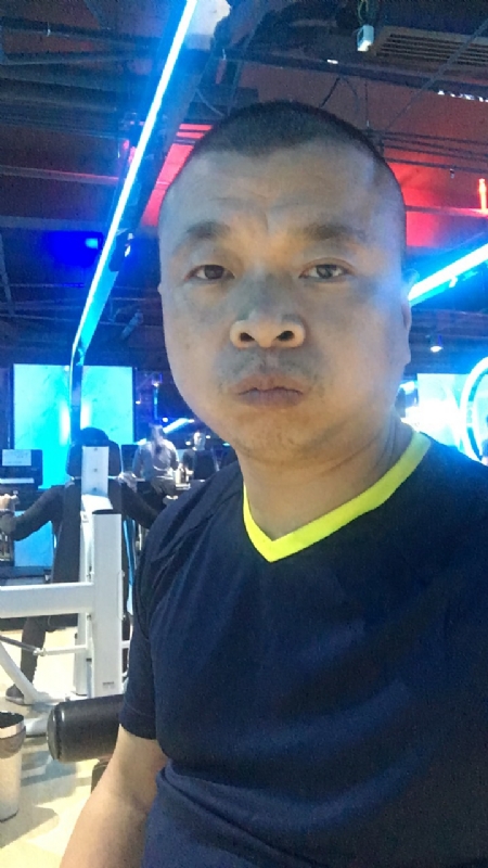 奋斗的第一张照片--兰州相亲服务中心