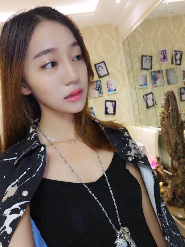 凉兮的第一张照片--兰州相亲服务中心