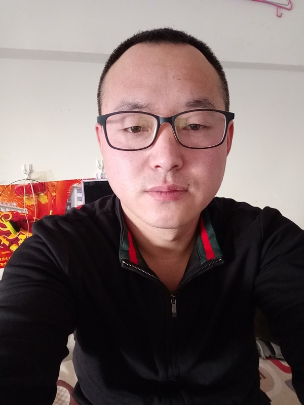 青苹果的第一张照片--兰州相亲服务中心