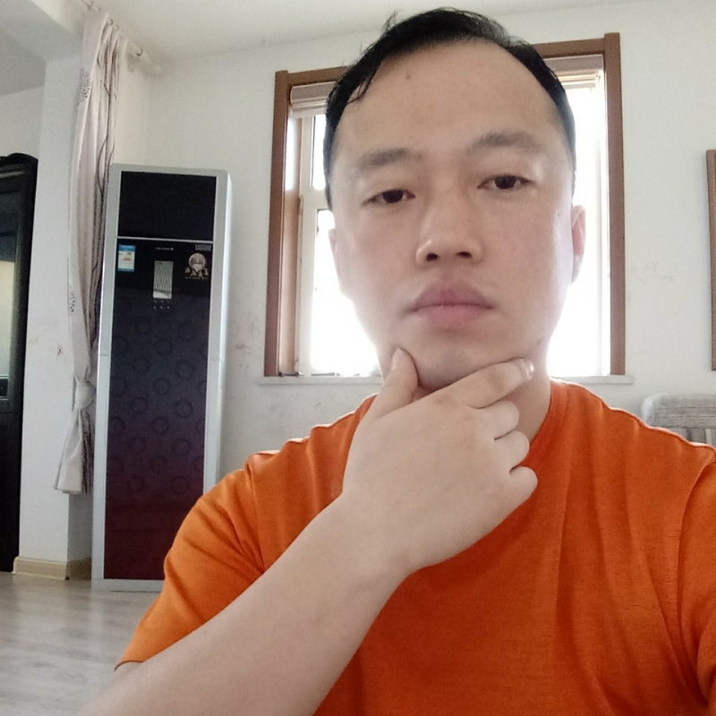 爱热闹的人的第一张照片--兰州相亲服务中心