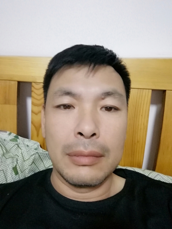 不爱当牛的第一张照片--兰州相亲服务中心