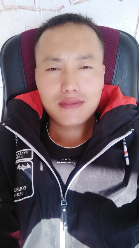 一花一世界的第三张照片--兰州相亲服务中心