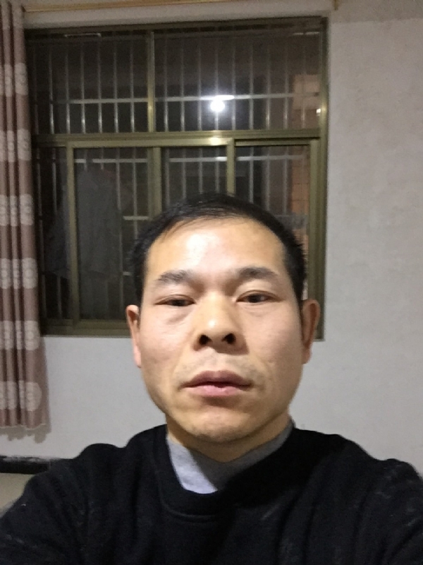 徐徐清风的第一张照片--兰州相亲服务中心