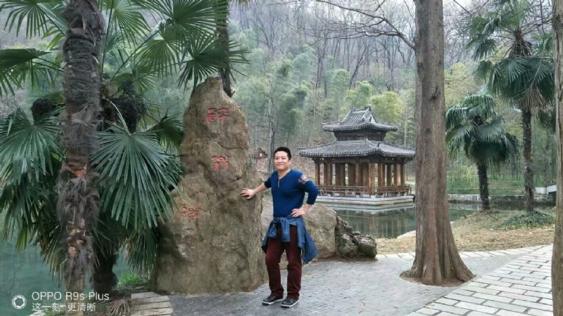 烦事用点心的第一张照片--兰州相亲服务中心