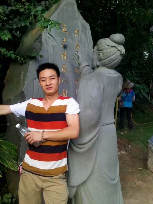 相依相伴的第一张照片--兰州相亲服务中心