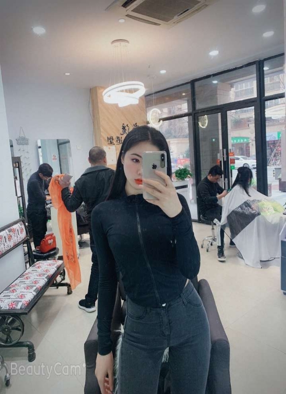 婷婷的第四张照片--兰州相亲服务中心