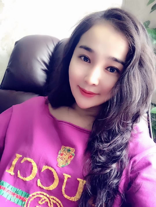 相拥未来的第二张照片--兰州相亲服务中心