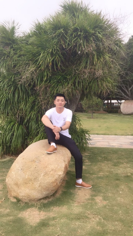 奇点的第一张照片--兰州相亲服务中心