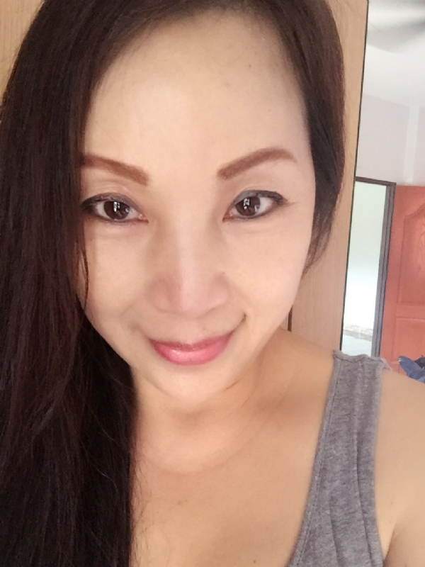 ying的第一张照片--兰州相亲服务中心