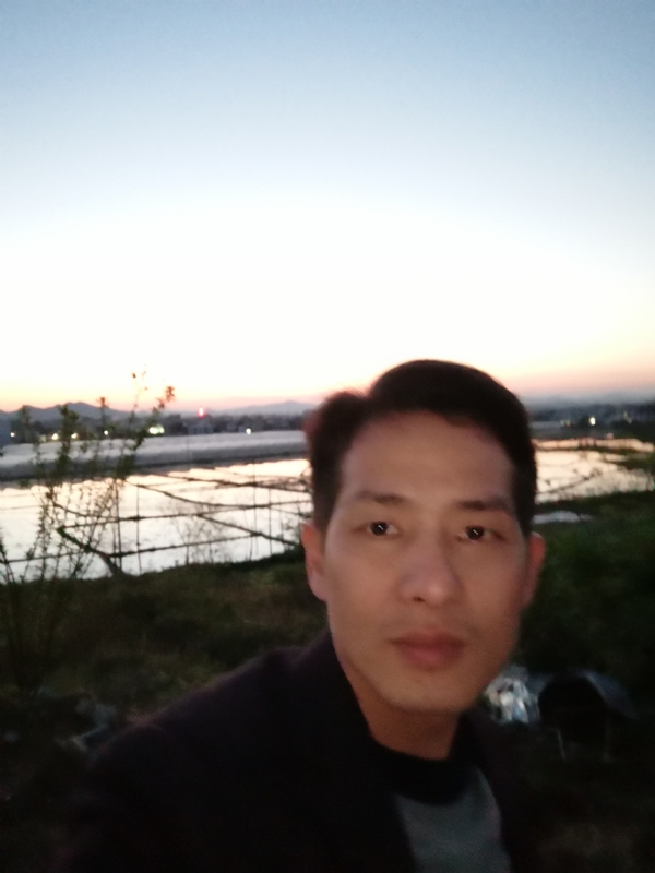 不忘初心的第一张照片--兰州相亲服务中心