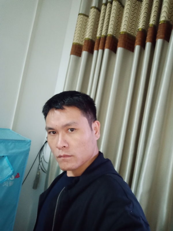 心如止水的第一张照片--兰州相亲服务中心