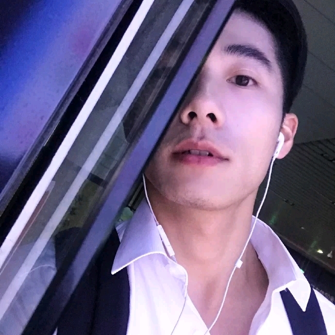 心若磐石的第二张照片--兰州相亲服务中心