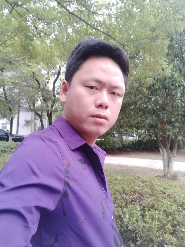 黄龙飞的第一张照片--兰州相亲服务中心