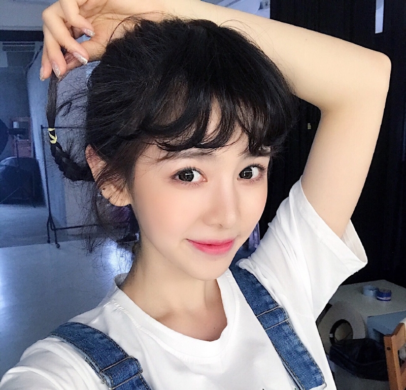 迷离的第一张照片--兰州相亲服务中心