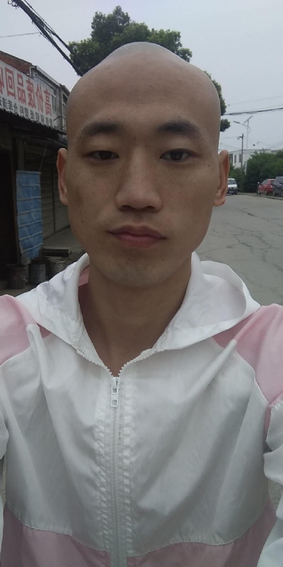 花花公子的第一张照片--兰州相亲服务中心