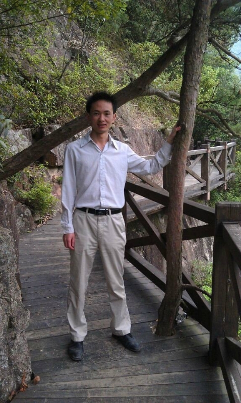 爱尚鞋的第一张照片--兰州相亲服务中心