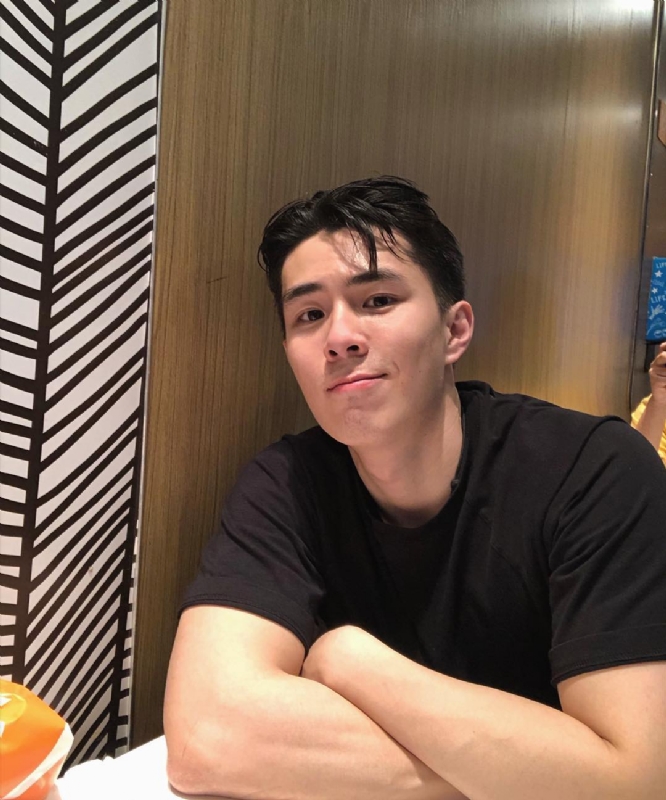 深海的第三张照片--兰州相亲服务中心