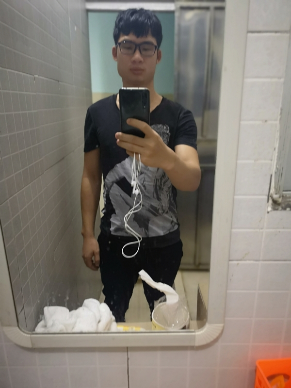 右手的执着的第一张照片--兰州相亲服务中心