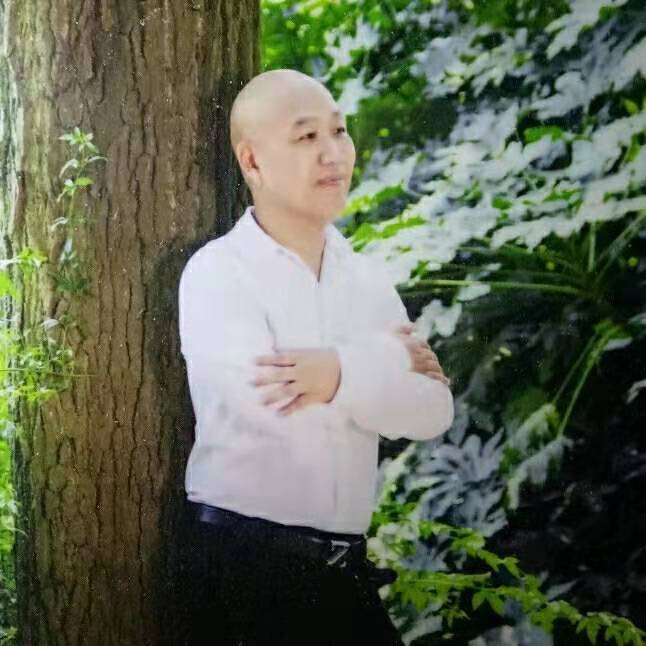 郑鑫牵手的第一张照片--兰州相亲服务中心