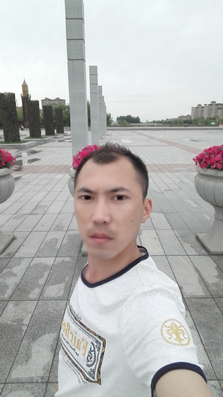 天平的第一张照片--兰州相亲服务中心