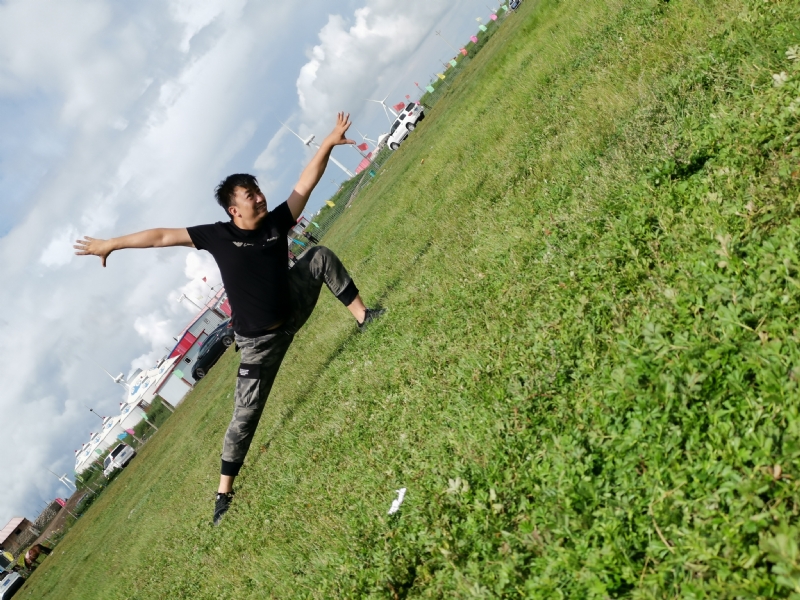 舞者的第一张照片--兰州相亲服务中心