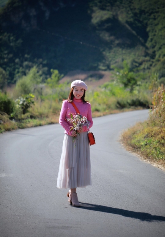 素年锦时的第二张照片--兰州相亲服务中心