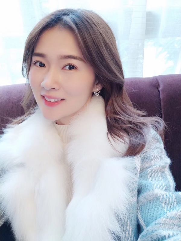 邓媛的第一张照片--兰州相亲服务中心