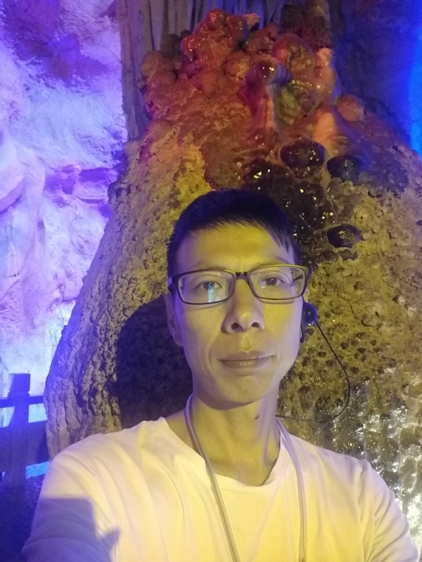 红叶的第一张照片--兰州相亲服务中心