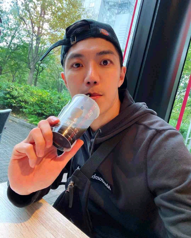 苏天奇的第一张照片--兰州相亲服务中心