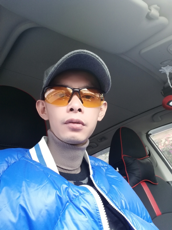 愿得一人心的第一张照片--兰州相亲服务中心