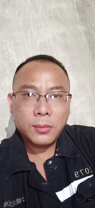 知足常乐的第一张照片--兰州相亲服务中心