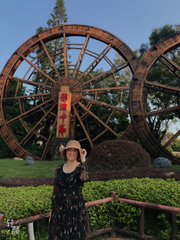 杏娅的第二张照片--兰州相亲服务中心