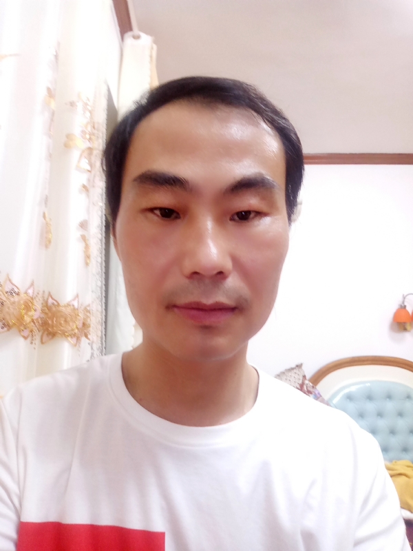 光明的第一张照片--兰州相亲服务中心