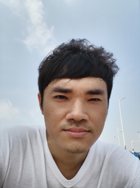 老实人的第一张照片--兰州相亲服务中心