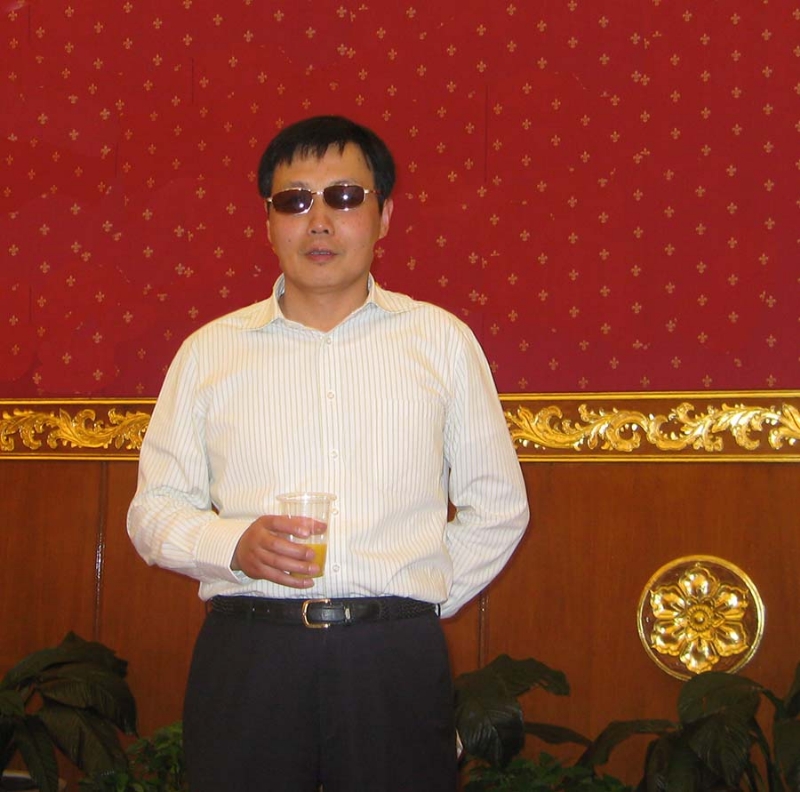 威胜的第二张照片--兰州相亲服务中心