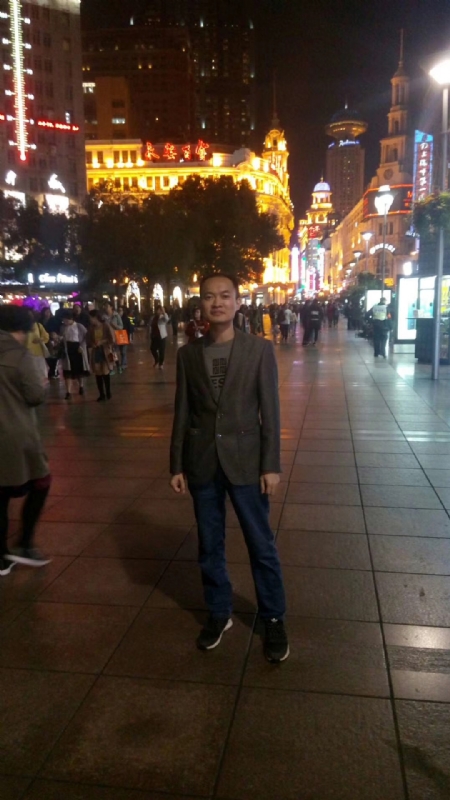 水池养鱼的第一张照片--兰州相亲服务中心