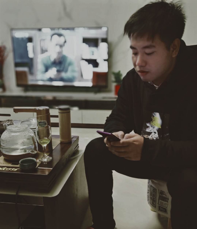 嗯今年能脱单吗的第一张照片--兰州相亲服务中心