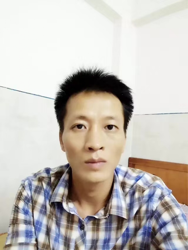 流年未亡的第一张照片--兰州相亲服务中心