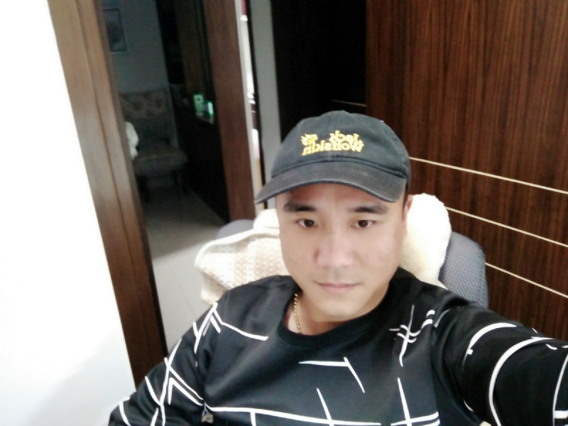 坚持我爱的第一张照片--兰州相亲服务中心