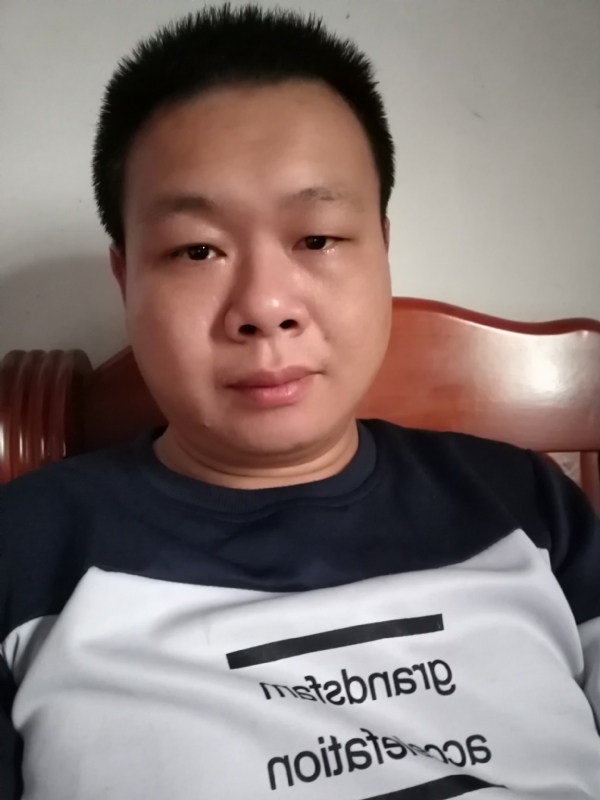 飞的第一张照片--兰州相亲服务中心