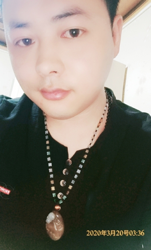 滴水成沙的第一张照片--兰州相亲服务中心