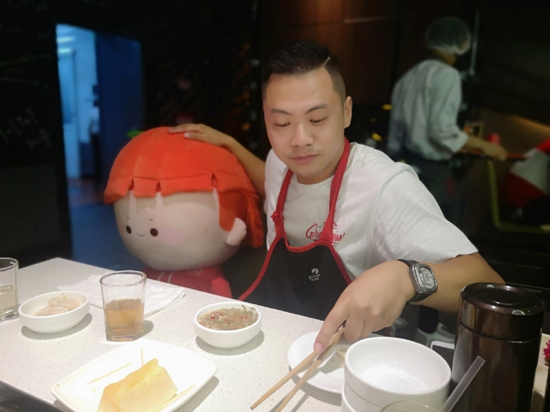 逆行的第一张照片--兰州相亲服务中心