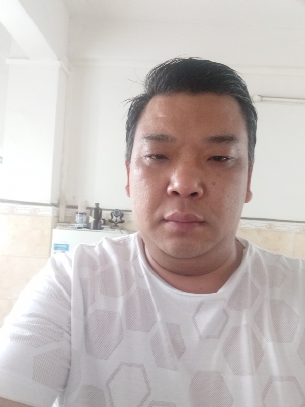 帅帅的第一张照片--兰州相亲服务中心